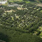 פארק נופש Oostappen Vakantiepark De Berckt Bv 3*