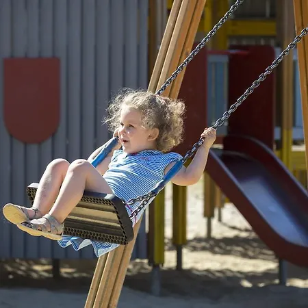 Oostappen Vakantiepark De Berckt Bv