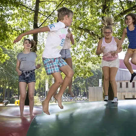 Prázdninový areál Oostappen Vakantiepark De Berckt Bv Baarlo (Limburg)